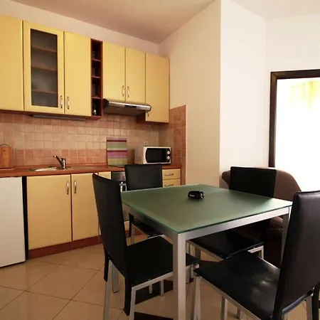 In With Balcony, Air Conditioning, Wifi 858-1 Lejlighed *