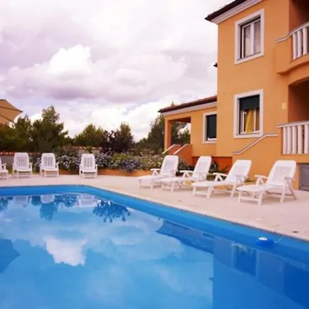 In With Balcony, Air Conditioning, Wifi 858-1 Lejlighed *