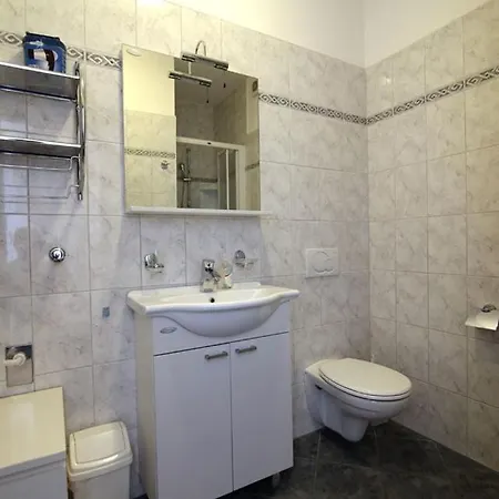 In With Balcony, Air Conditioning, Wifi 858-1 Lejlighed