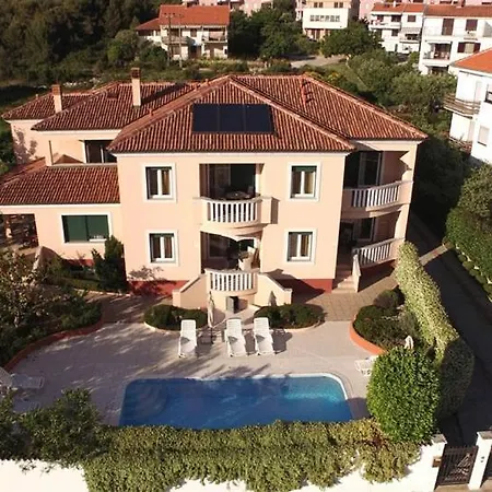 Apartment In With Balcony, Air Conditioning, Wifi 858-1 Zadar