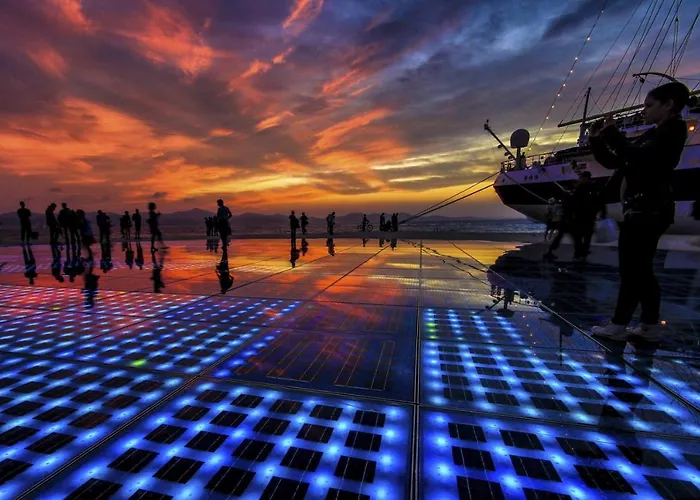 In With Balcony, Air Conditioning, Wifi 858-1 شقة *